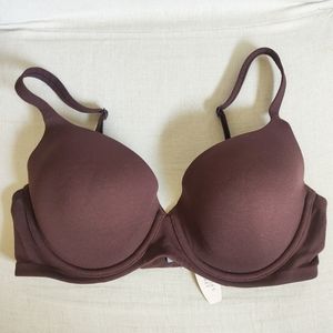 Victoria's Secret 34d lined demi Body by Victoria NWT